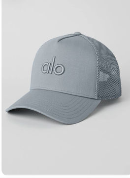 DISTRICT TRUCKER HAT