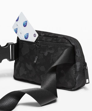 Everywhere Belt Bag 1L