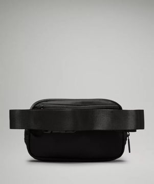 Everywhere Belt Bag 1L