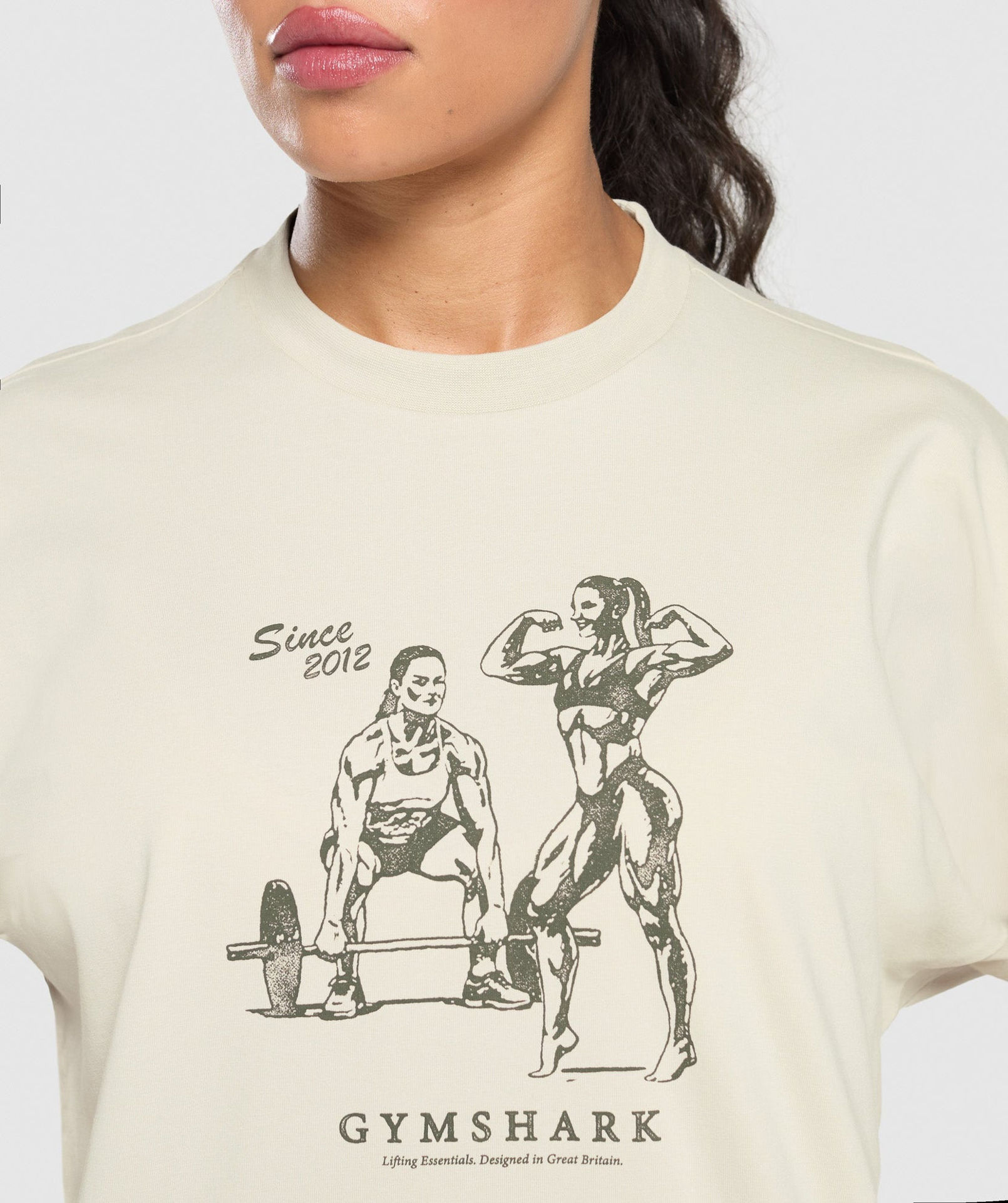 TWO STRONG WOMEN OVERSIZED T-SHIRT