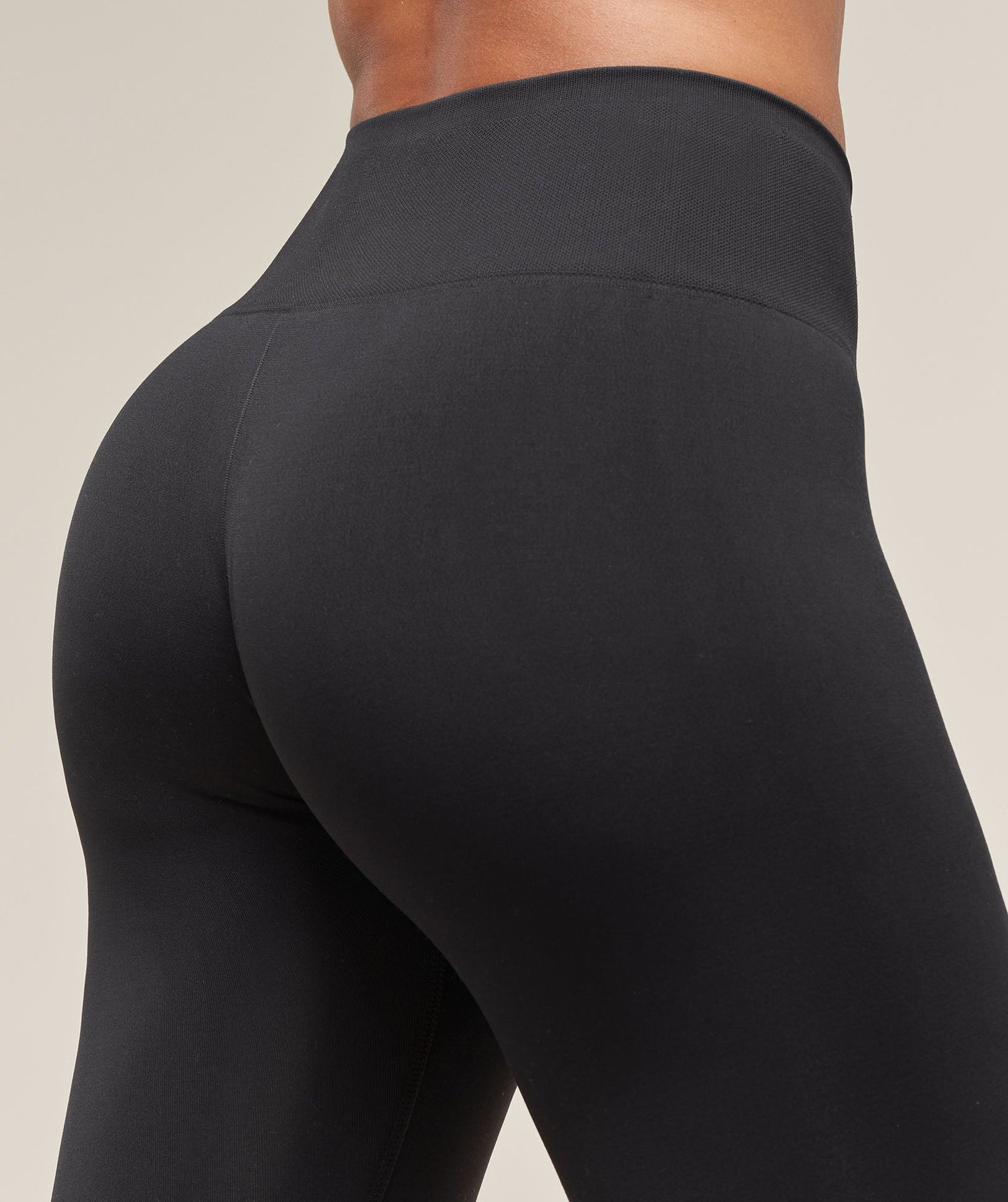 SOFT SCULPT LEGGINGS
