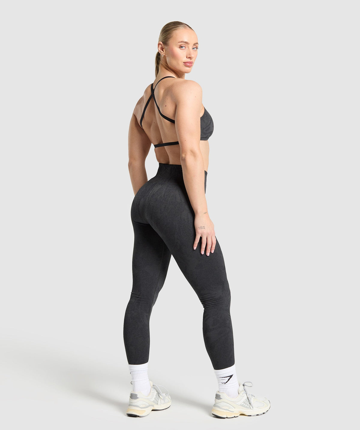 ADAPT CAMO CROSS BACK SPORTS BRA