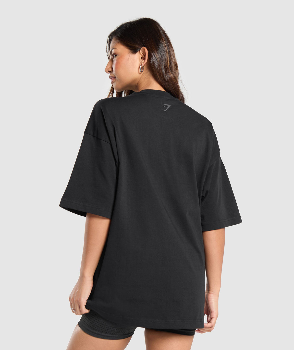 GRAPHIC COLLEGIATE OVERSIZED T SHIRT
