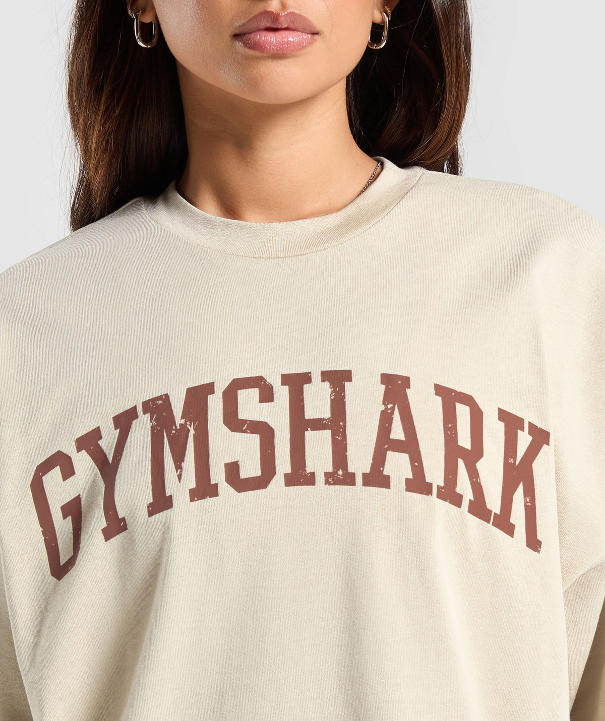 GRAPHIC COLLEGIATE OVERSIZED T SHIRT