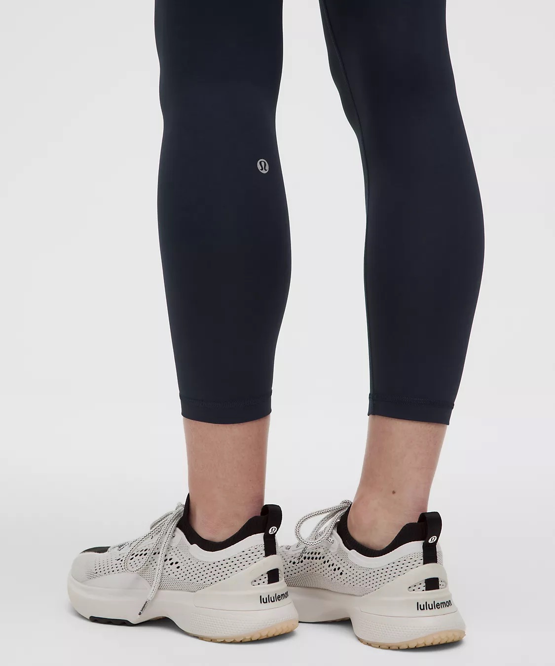 Wunder Train High-Rise Tight with Pockets 25"