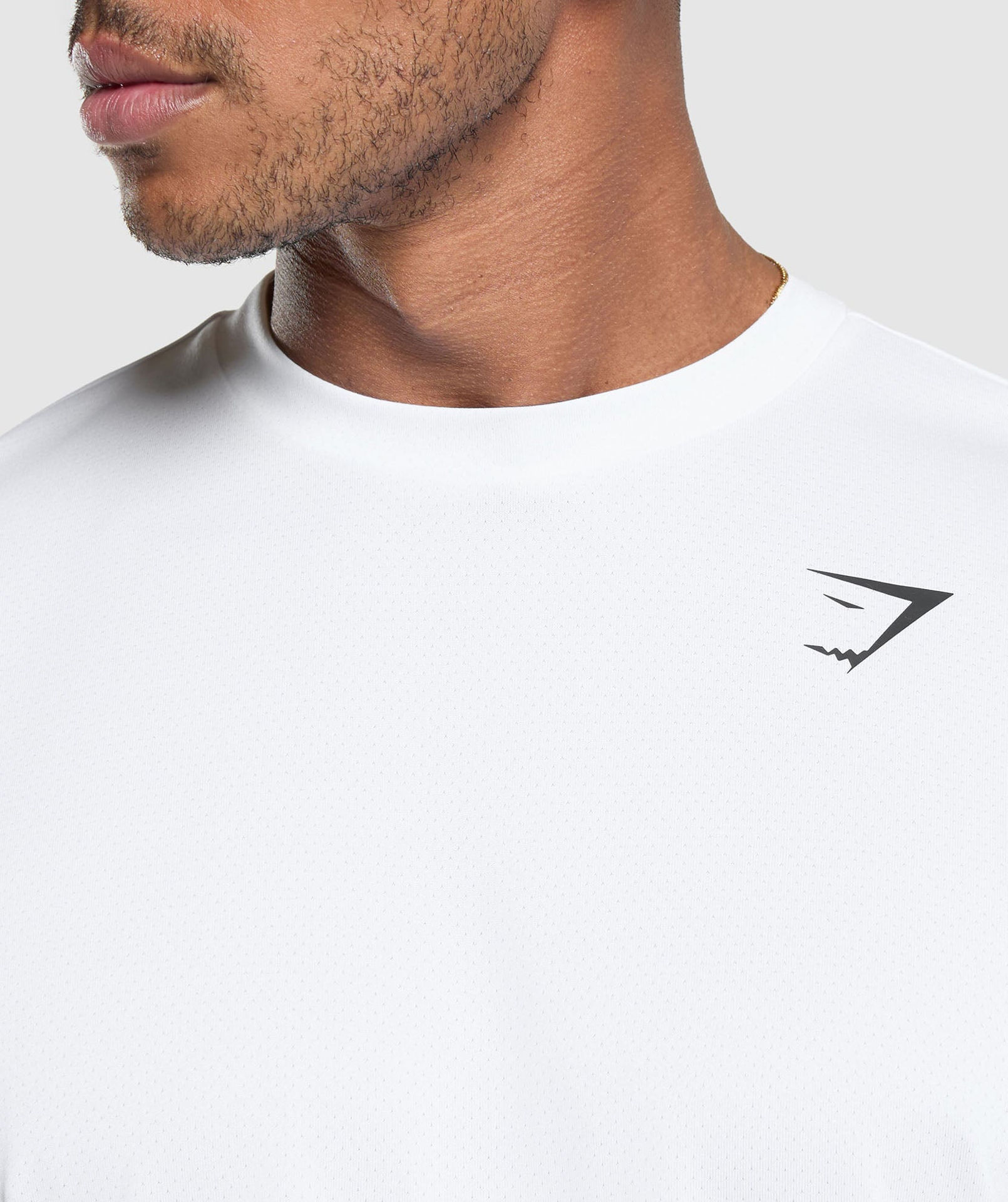 OVERSIZED PERFORMANCE T-SHIRT