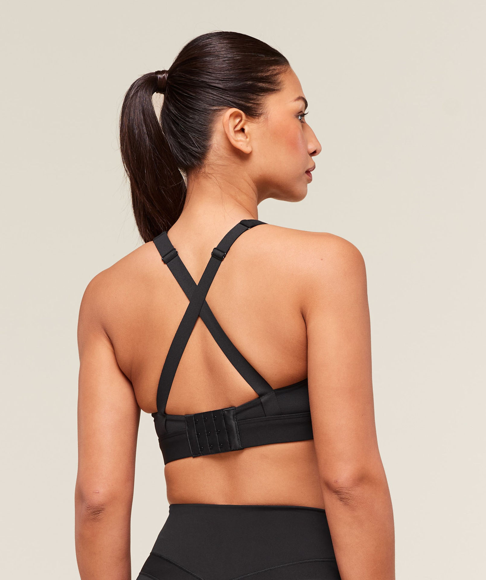 CROSSOVER STRAP HIGH SUPPORT SPORTS BRA