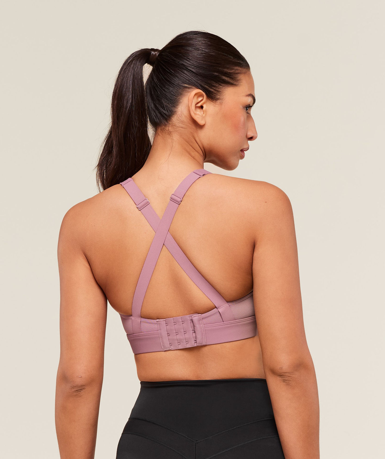 CROSSOVER STRAP HIGH SUPPORT SPORTS BRA