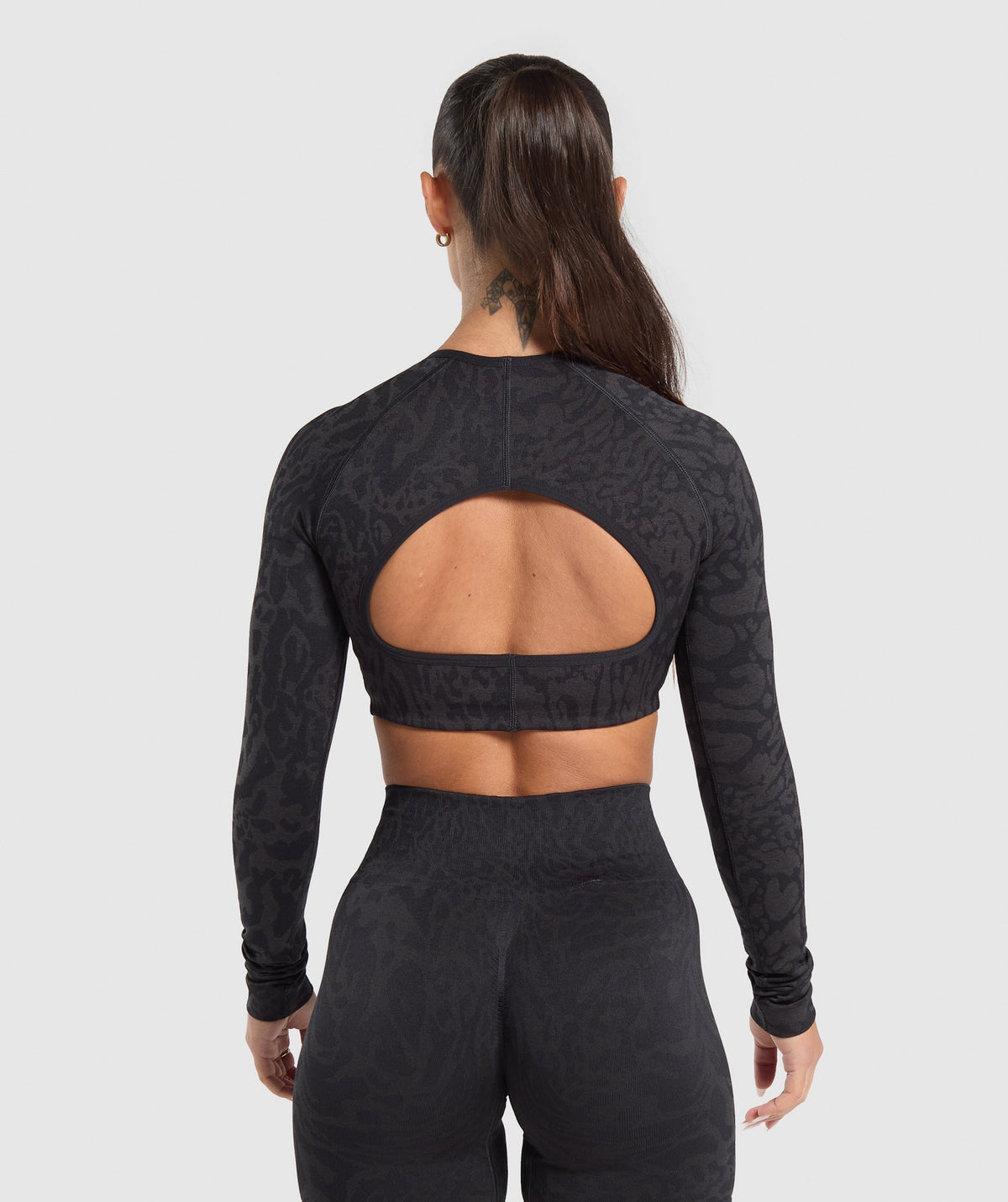 ADAPT SAFARI LONG SLEEVE CROP TOP