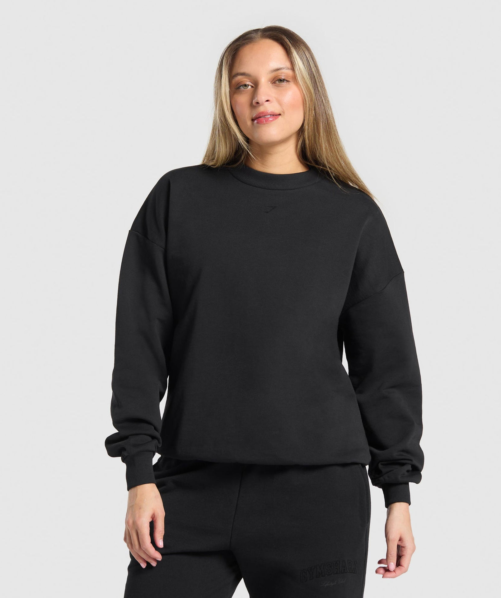 CAMPUS CLASSICS GRAPHIC SWEATSHIRT