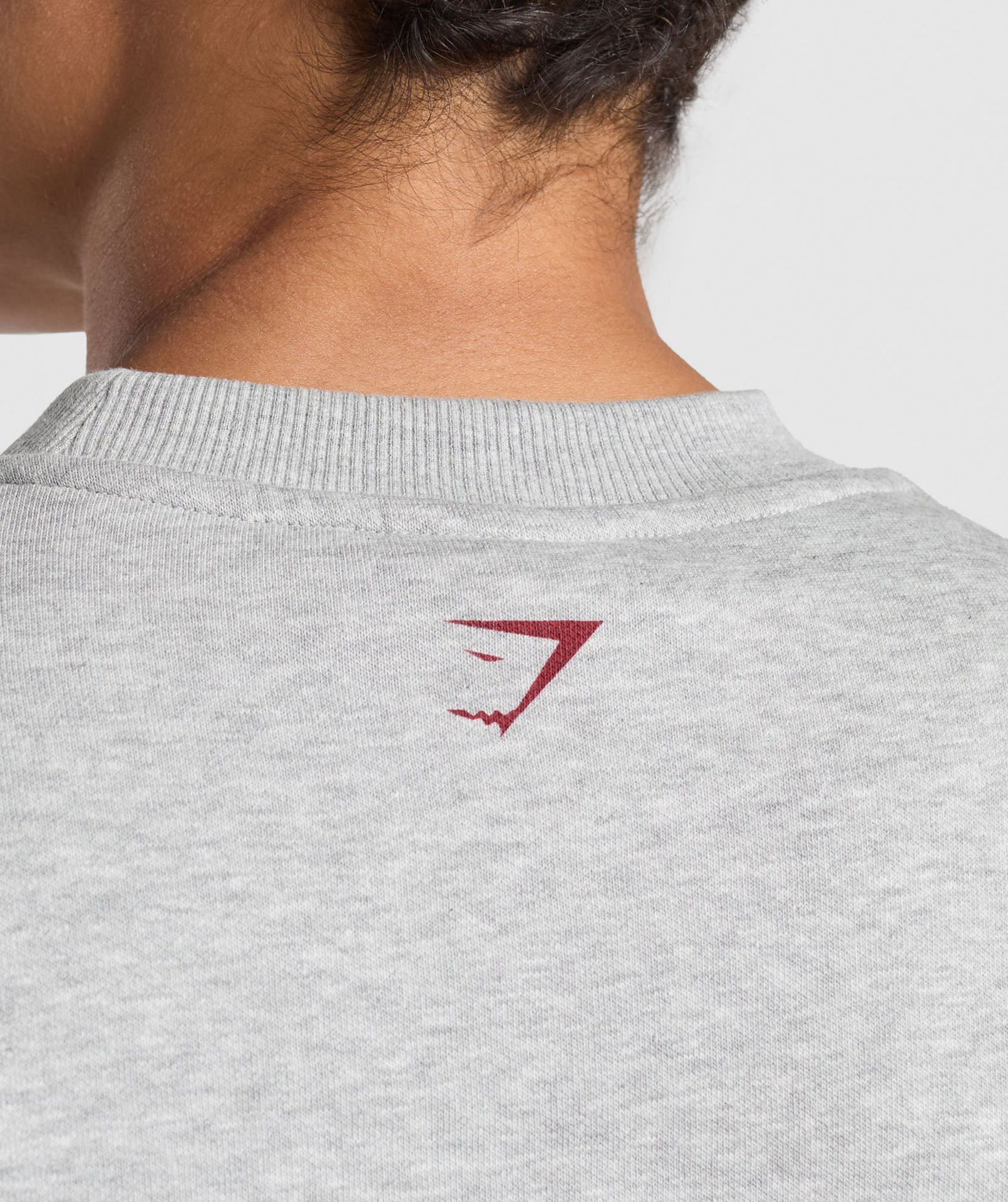 LIFTING ESSENTIALS GRAPHIC BRUSHED OVERSIZED SWEATSHIRT