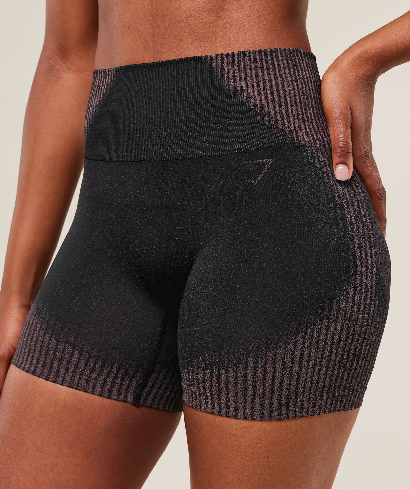 DIFFUSE SEAMLESS SHORTS