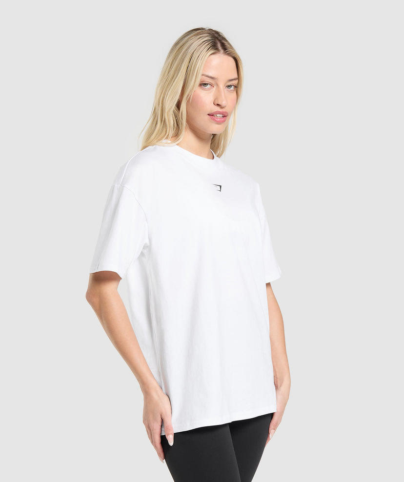 Trace Graphic Oversized T-shirt