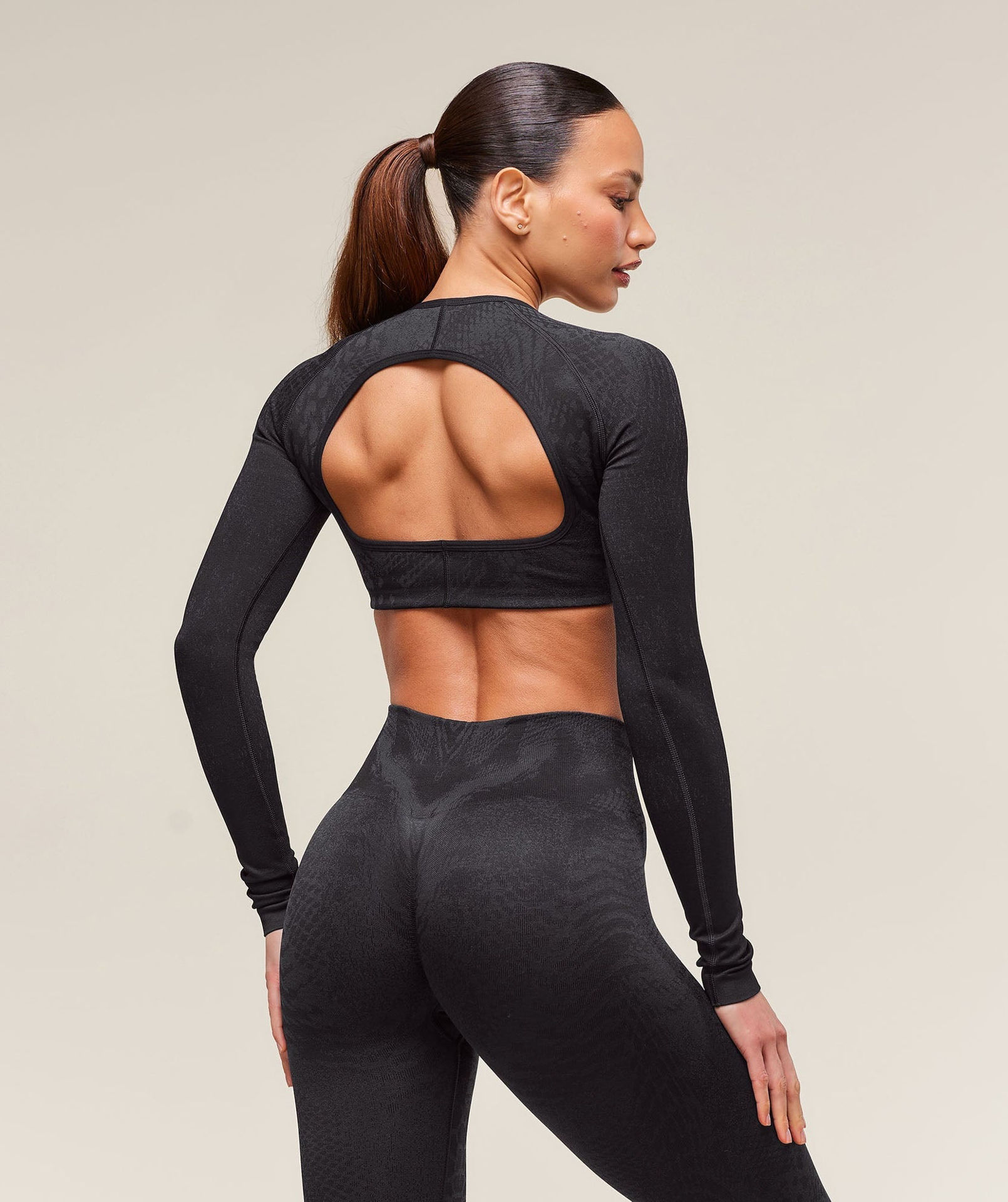 ADAPT ANIMAL X WHITNEY SEAMLESS LONG SLEEVE TOP
