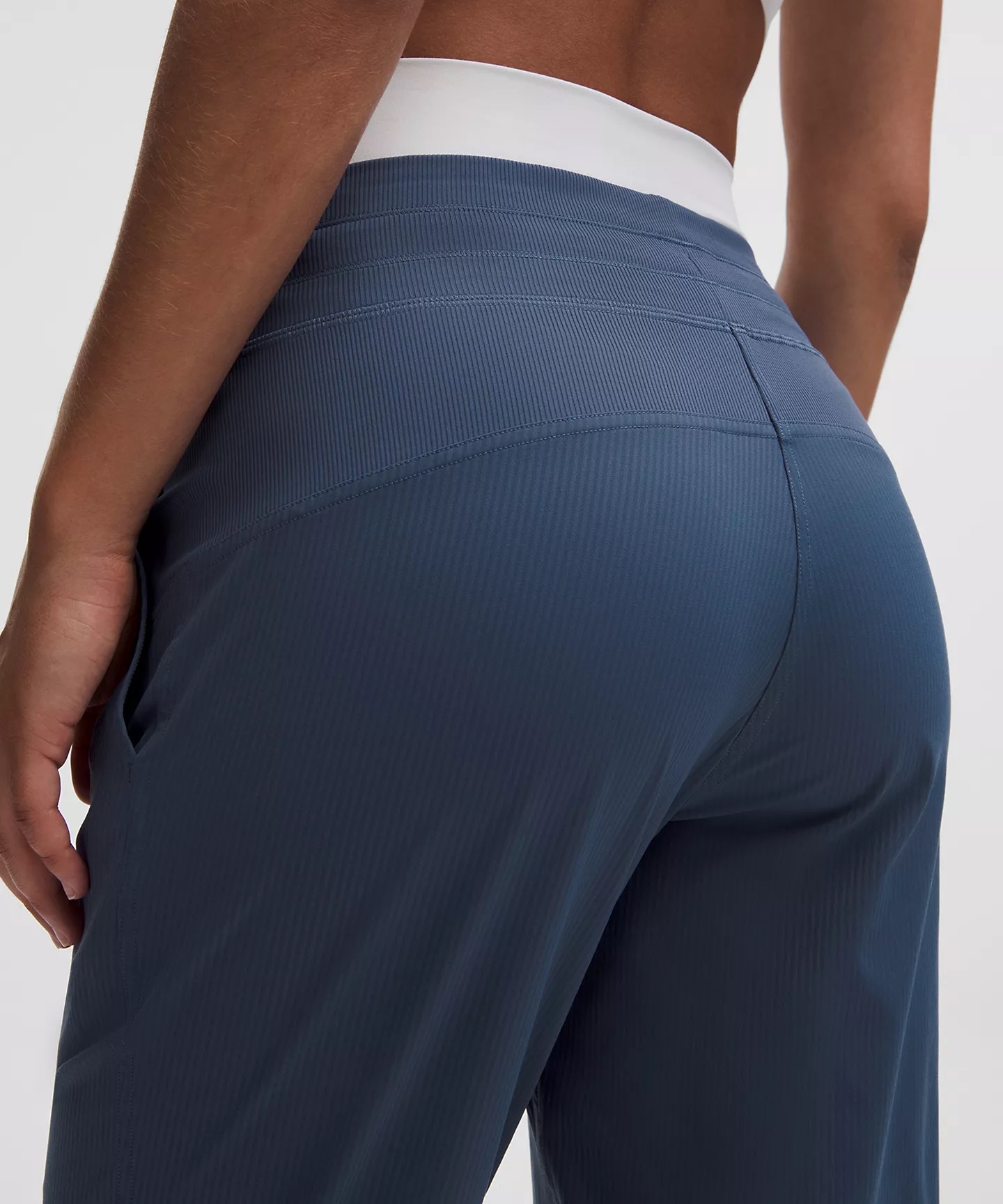 Lululemon Dance Studio Mid-Rise Jogger 7/8 Length