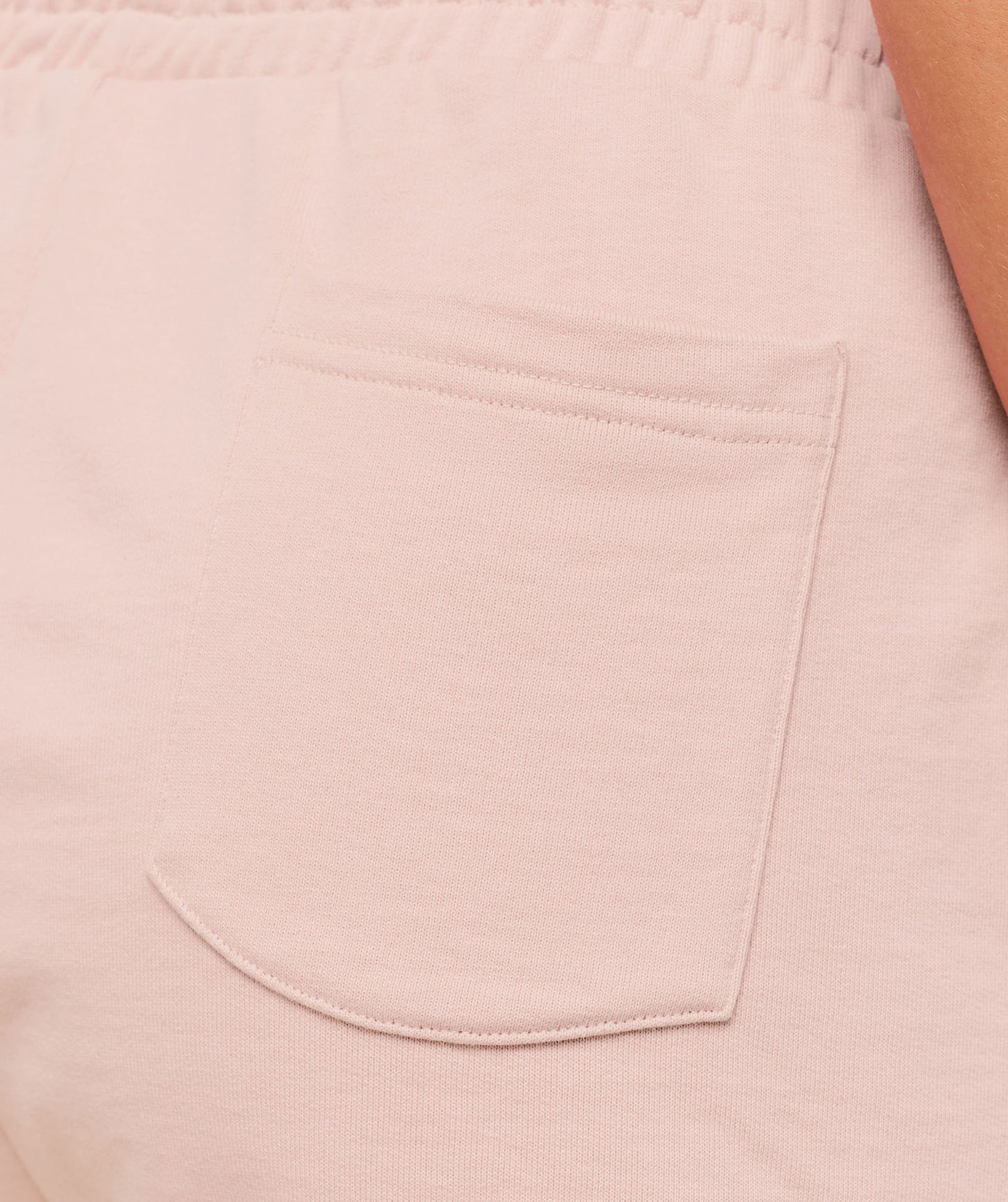 CHERRY GRAPHIC OVERSIZED SWEATSHIRT