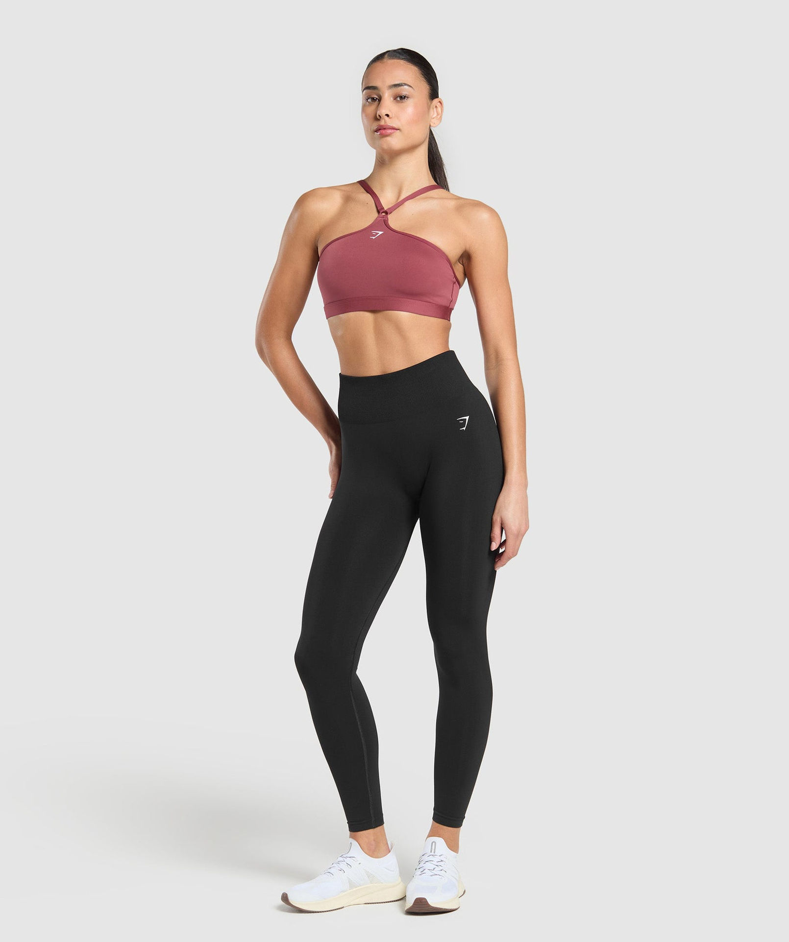 HALTER NECK SPORTS BRA