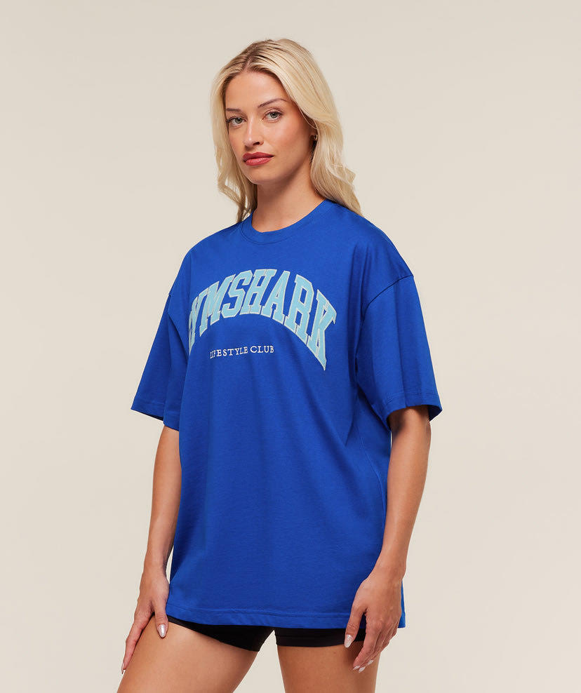 GRAPHIC COLLEGIATE OVERSIZED T SHIRT