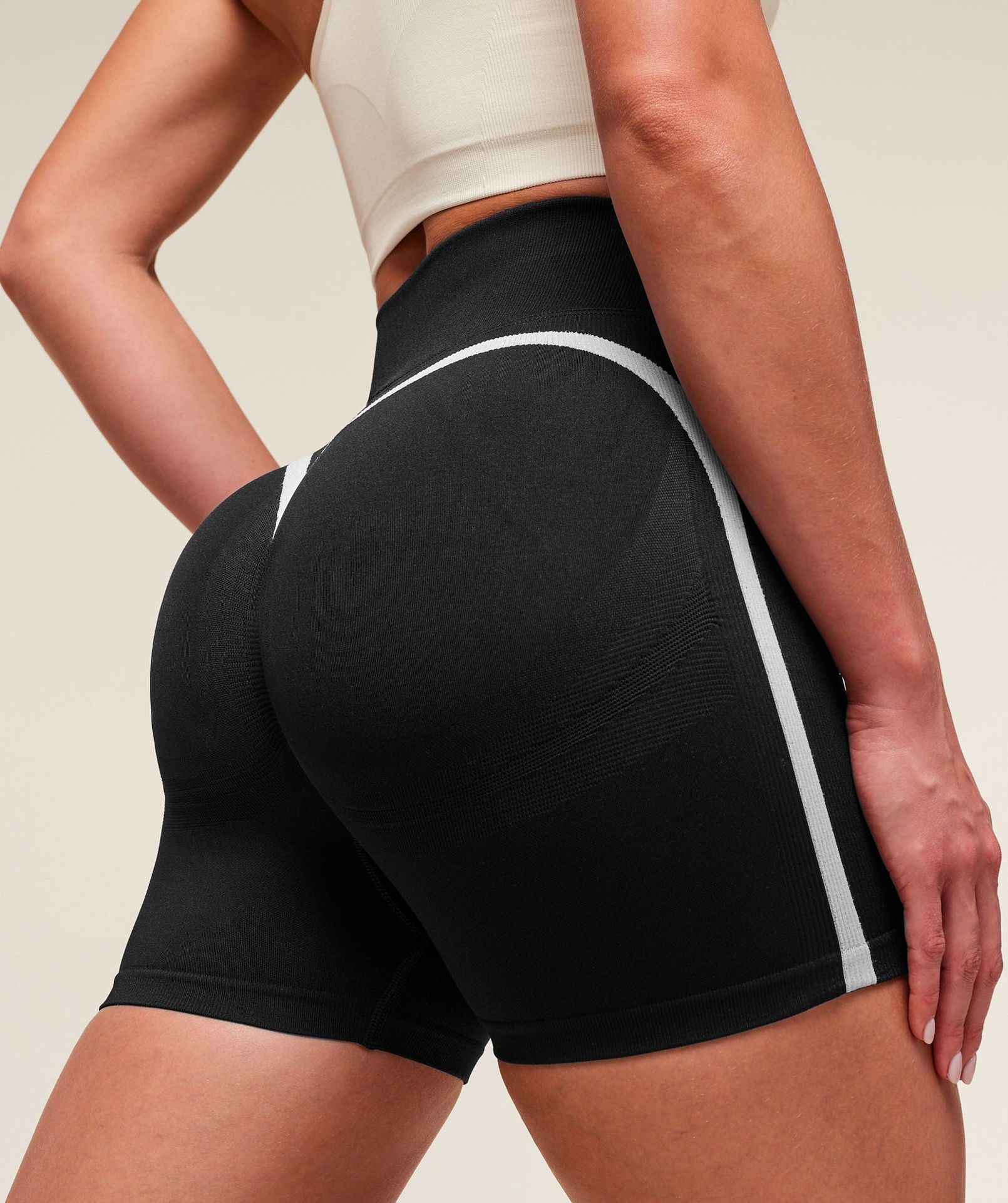 LIFT CAMPUS SEAMLESS SHORT