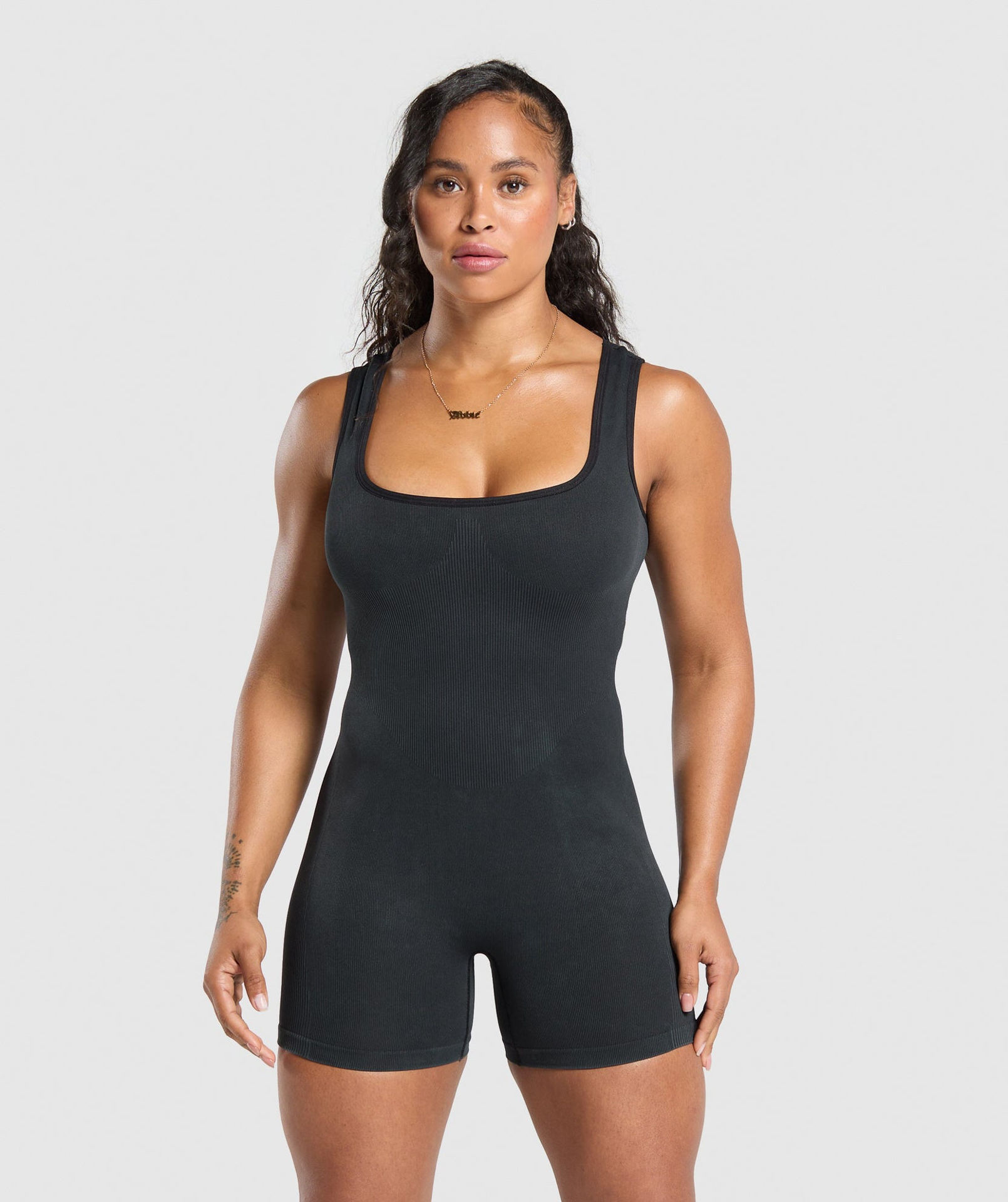 GAINS SEAMLESS ALL-IN-ONE