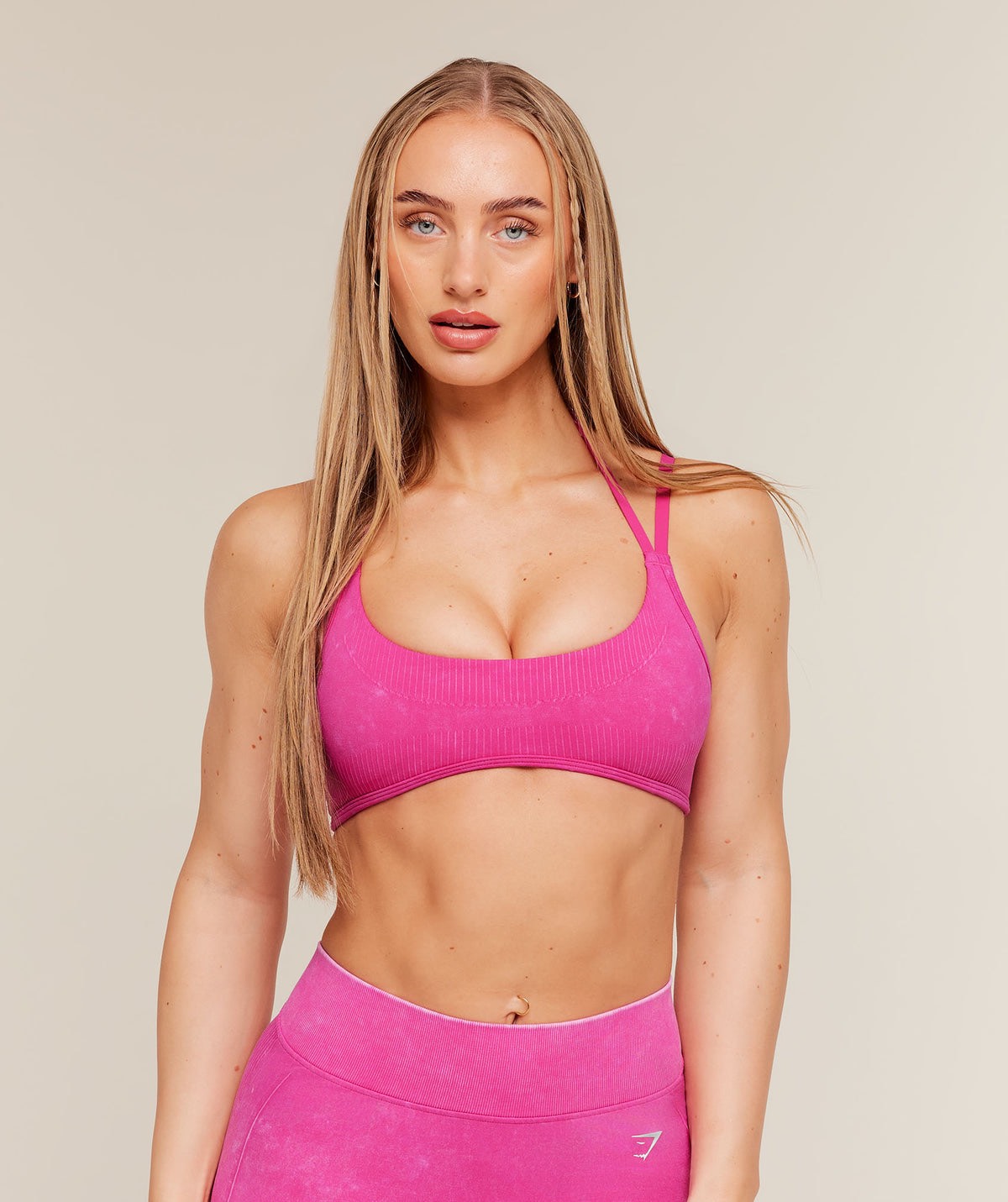 GYMSHARK X BRATZ LIGHT SUPPORT SPORTS BRA