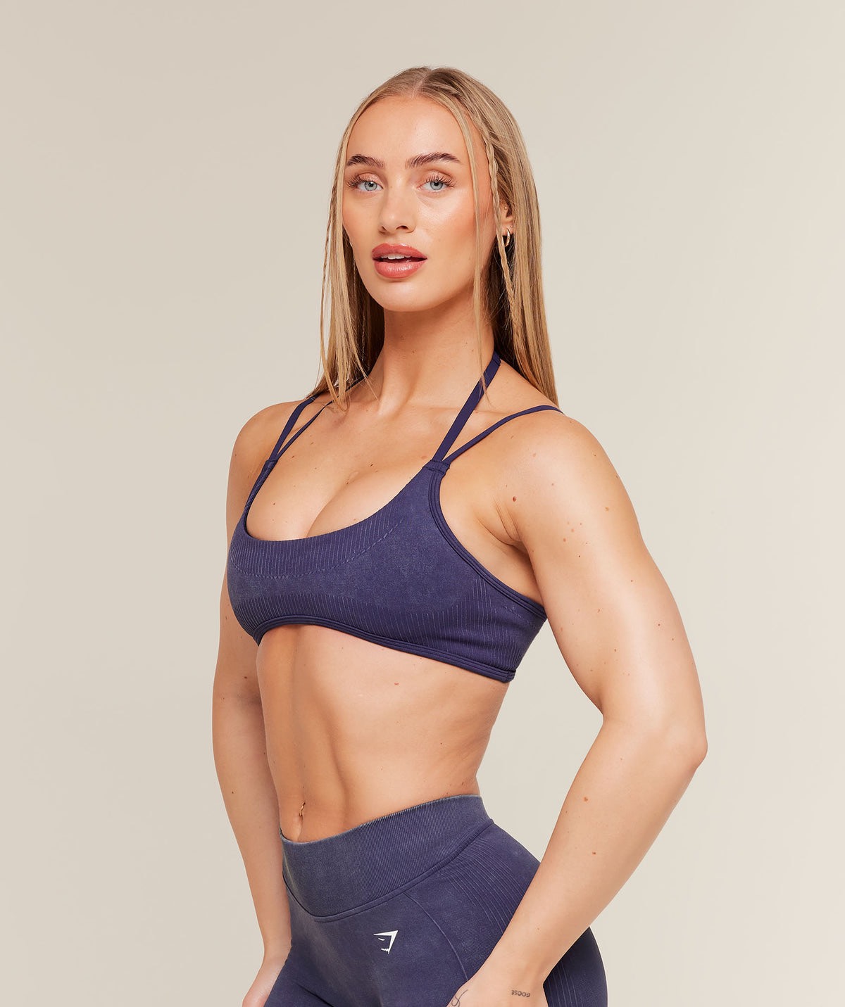 GYMSHARK X BRATZ LIGHT SUPPORT SPORTS BRA