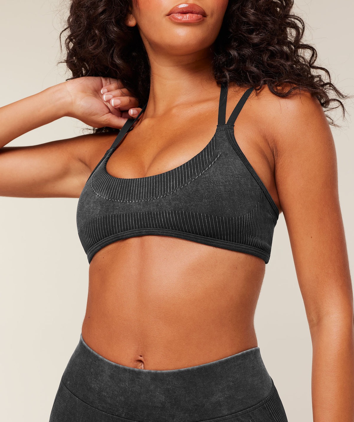 GYMSHARK X BRATZ LIGHT SUPPORT SPORTS BRA