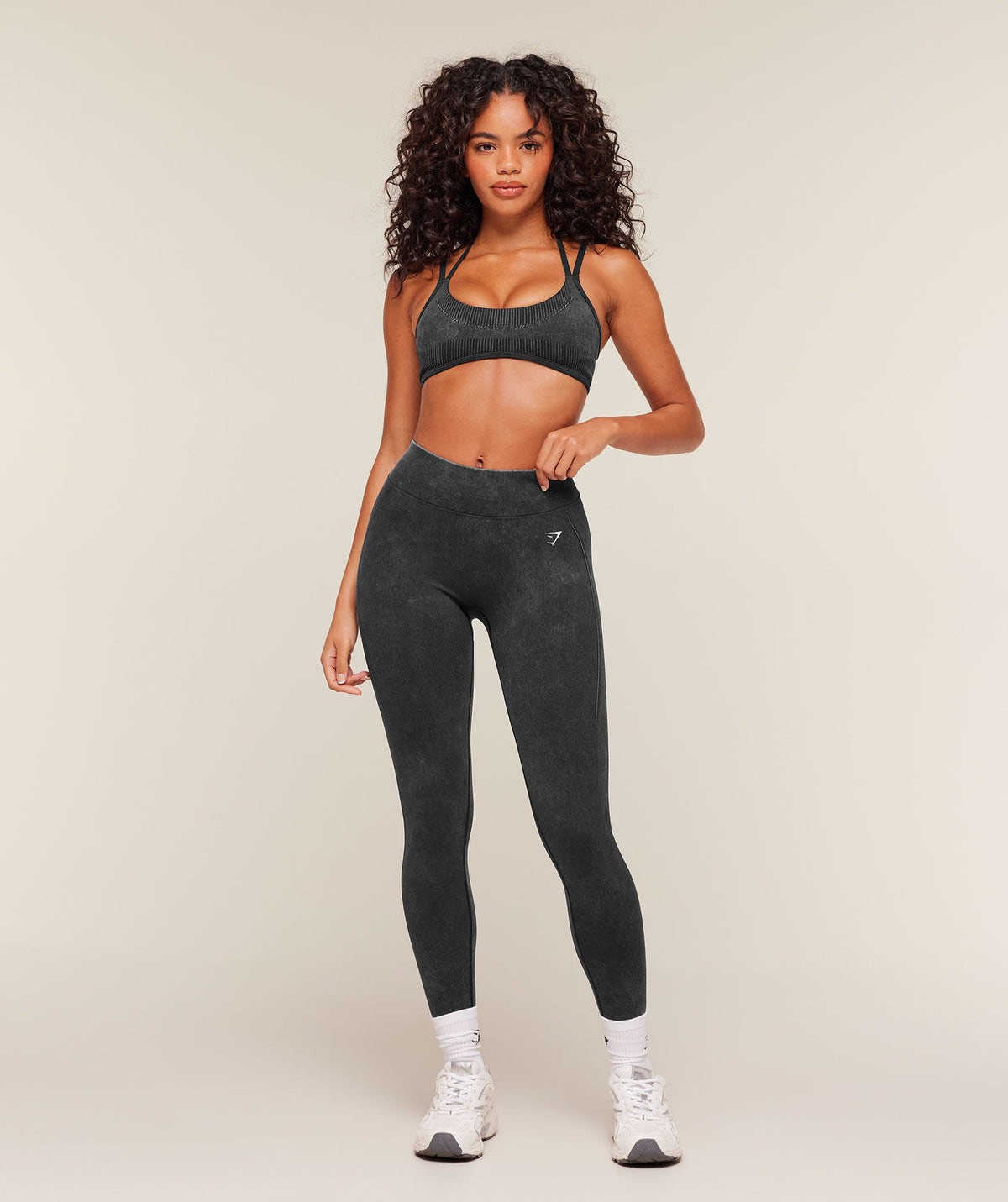 GYMSHARK X BRATZ LIGHT SUPPORT SPORTS BRA