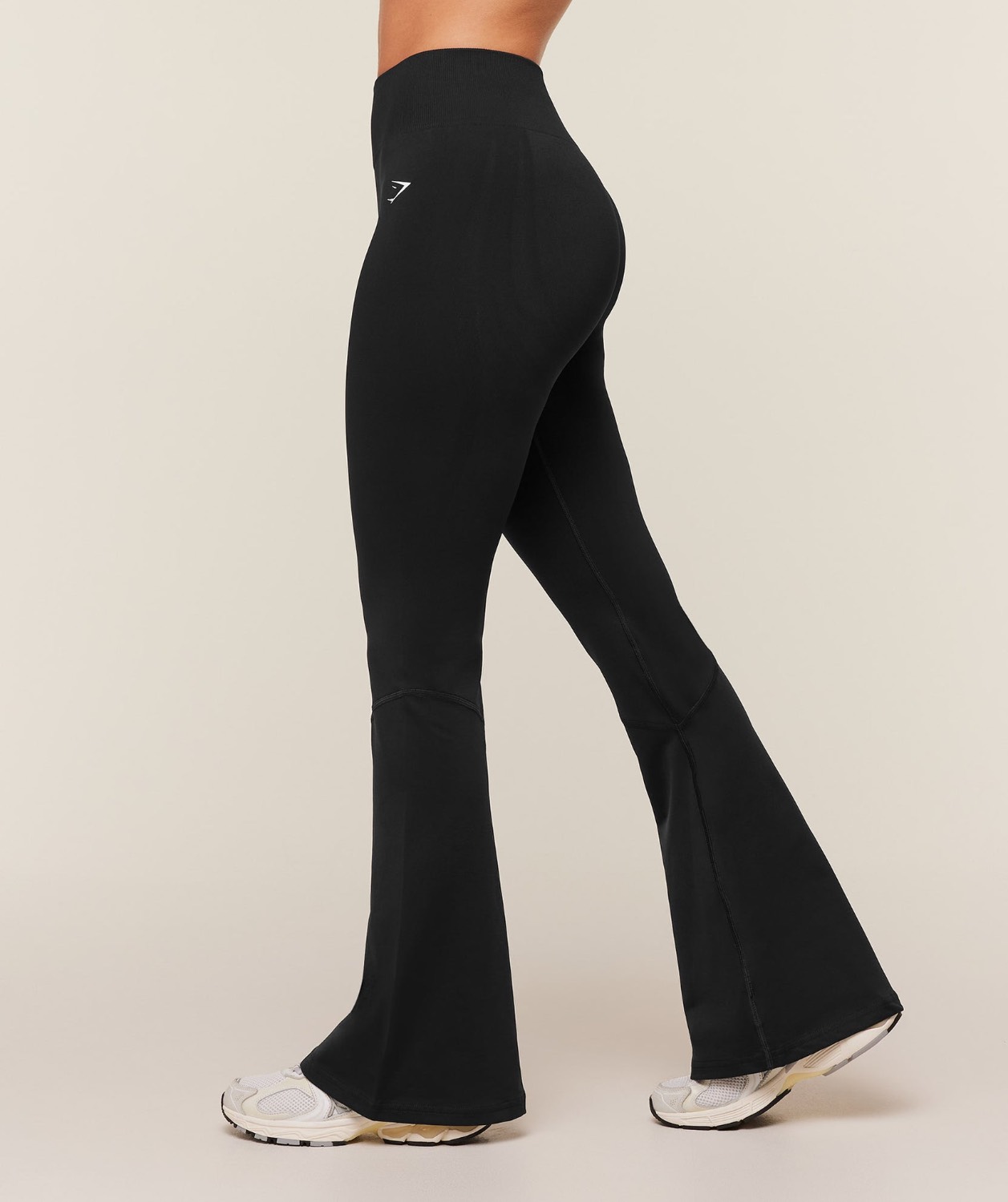 LIGHT HOLD LEGGINGS