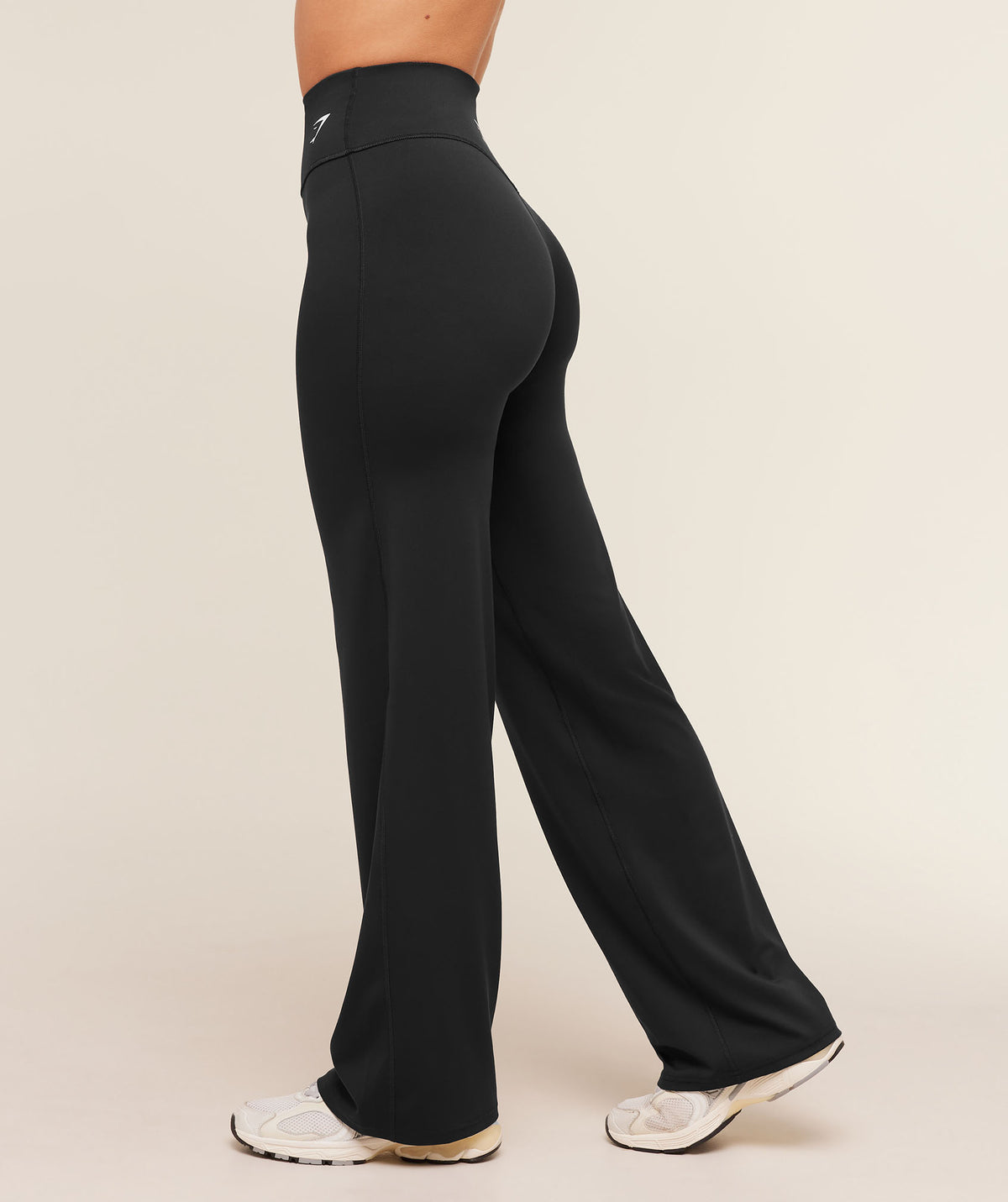 TRAINING STRAIGHT LEG LEGGINGS