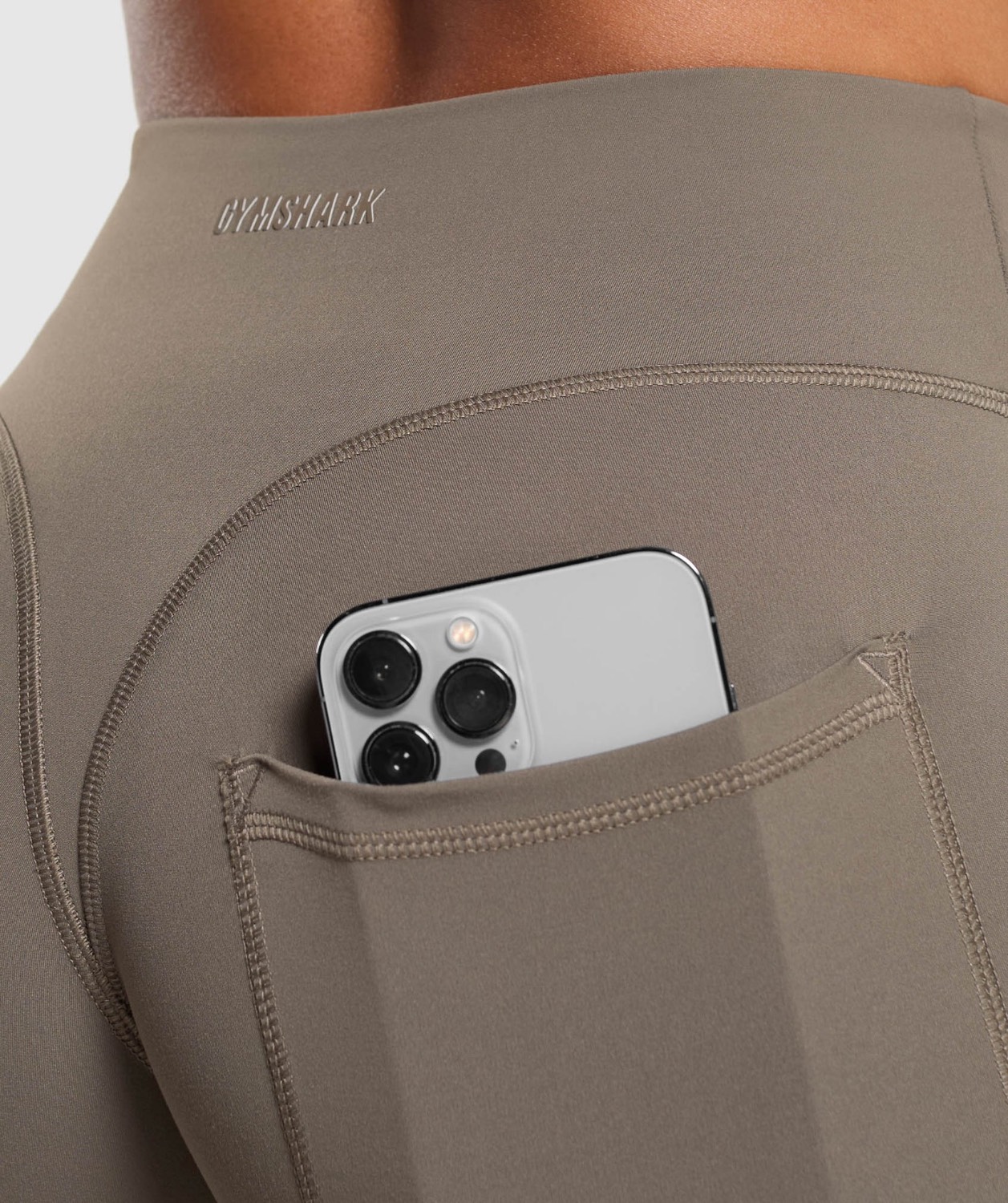 SUPERSET POCKET SHORTS