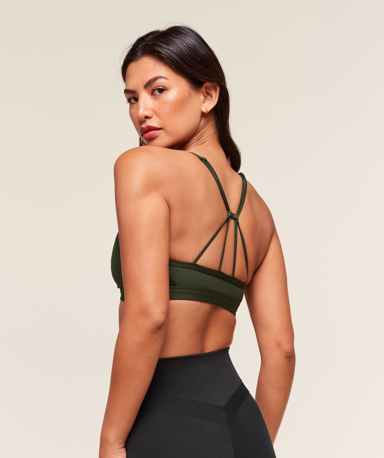 RUCHED STRAPPY SPORTS BRA