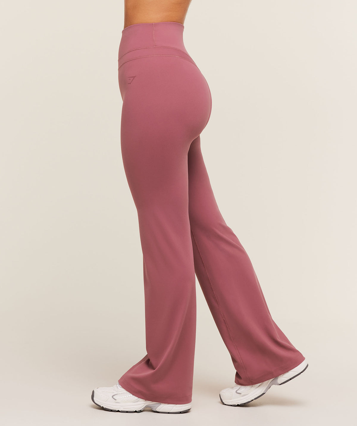 WHITNEY SHORT FLARED LEGGING