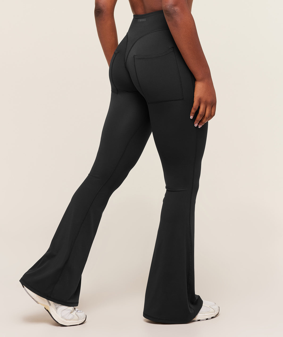 SUPERSET BACK POCKET FLARED LEGGINGS