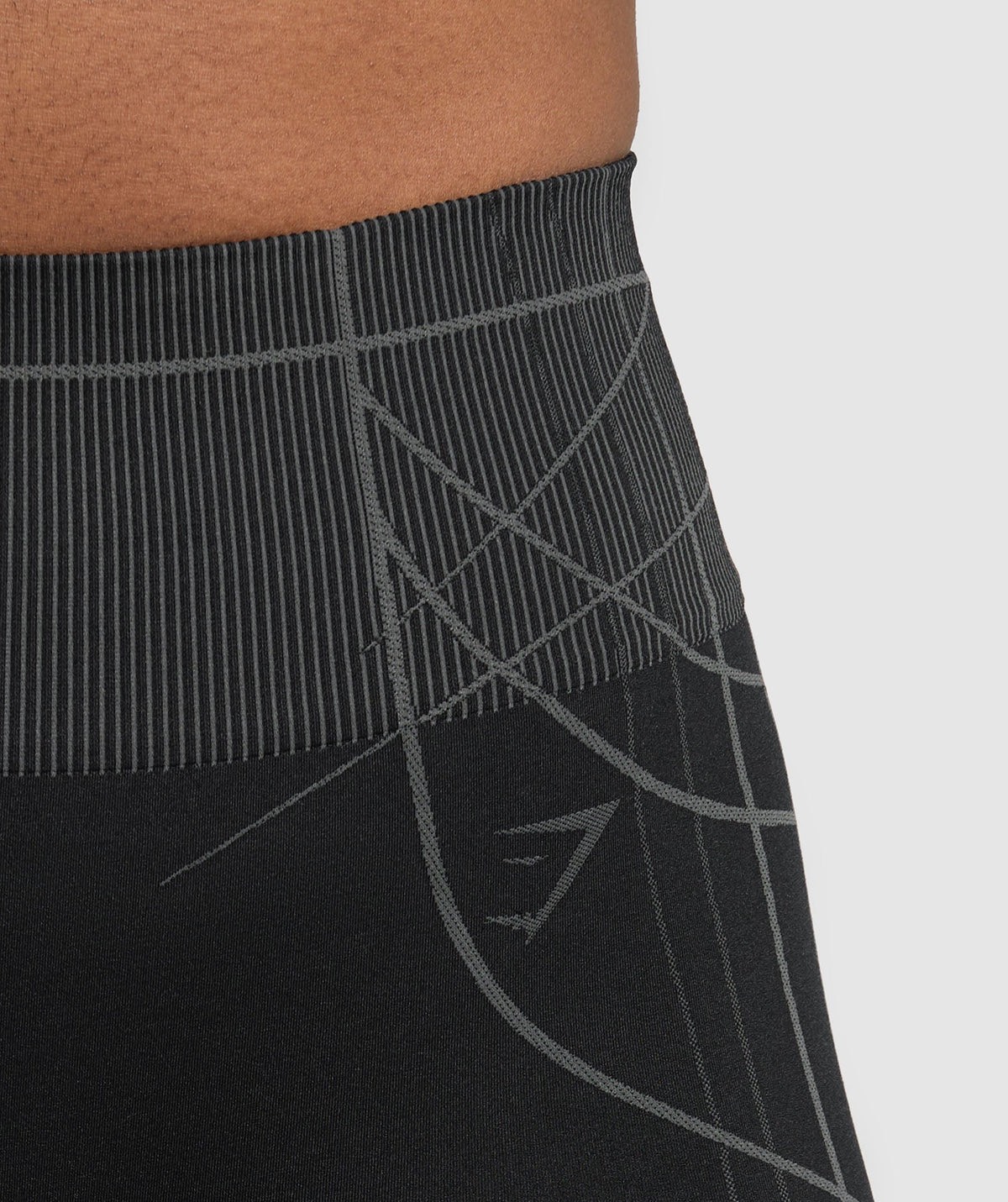 APEX SEAMLESS SHORTS