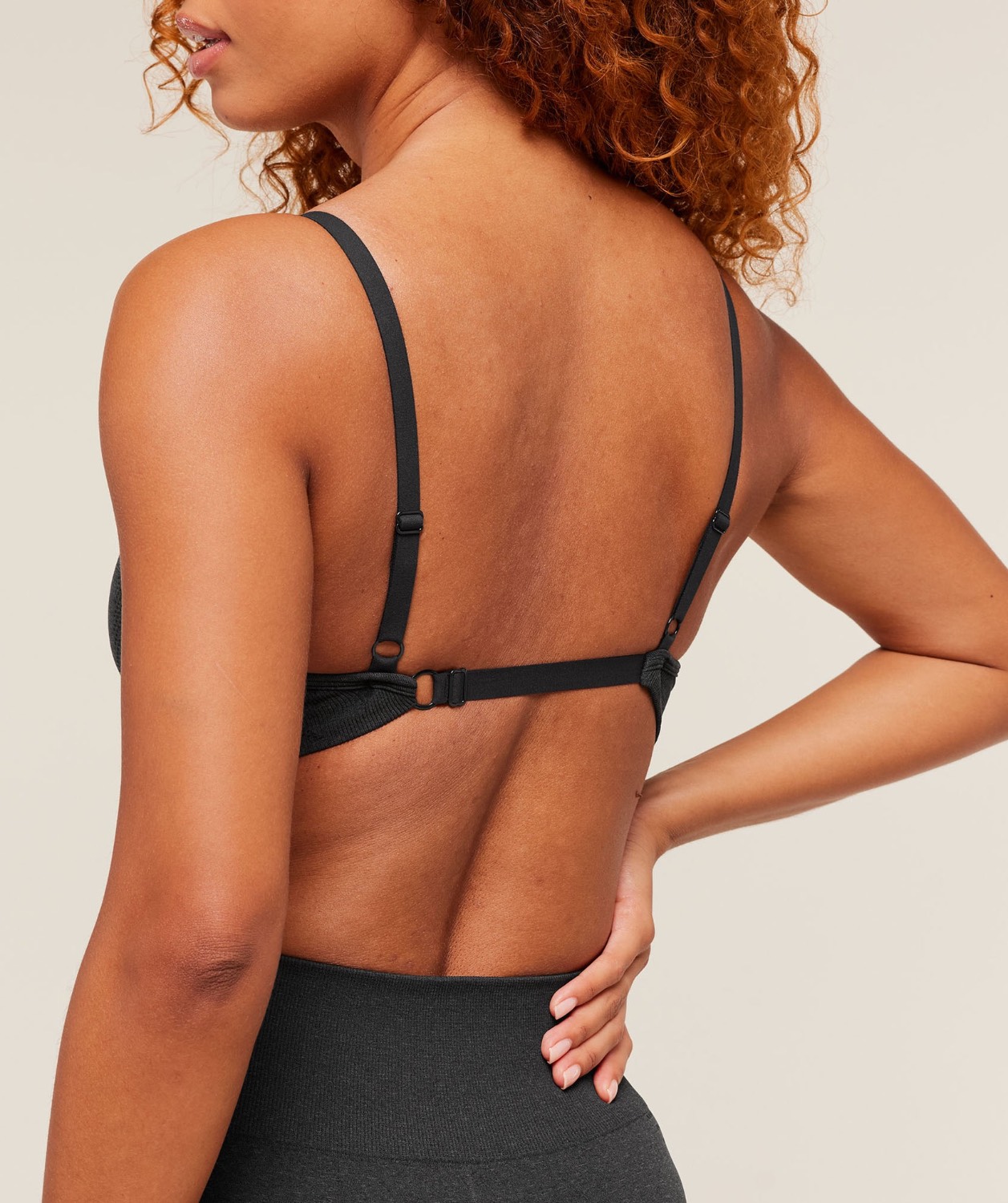 VITAL SEAMLESS MINIMAL SPORTS BRA