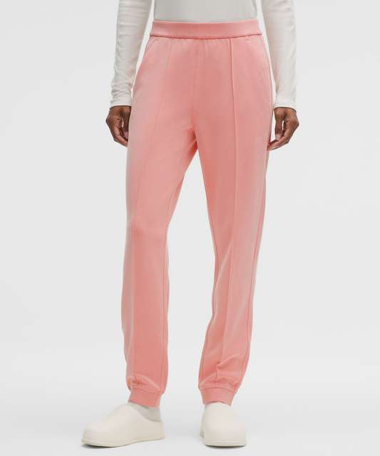 Softstreme Classic-Fit High-Rise Jogger