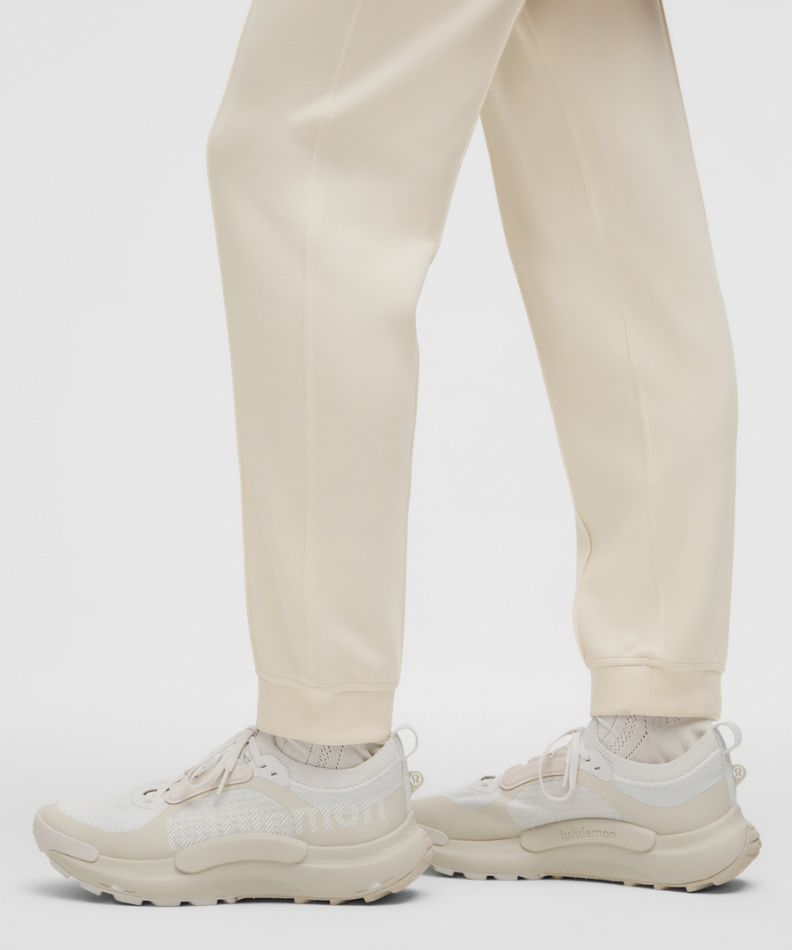 Softstreme Classic-Fit High-Rise Jogger