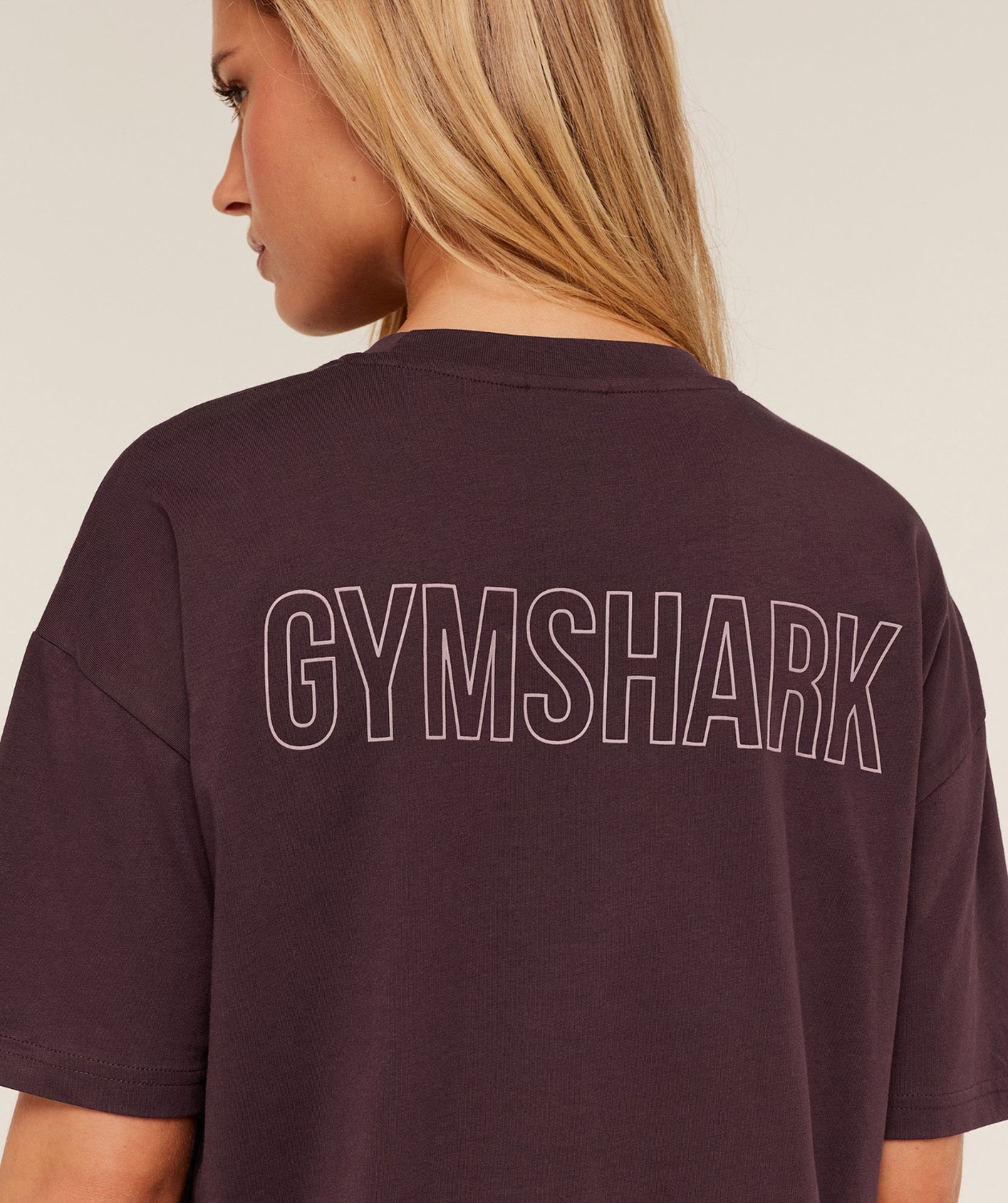 TRACE GRAPHIC OVERSIZED T-SHIRT
