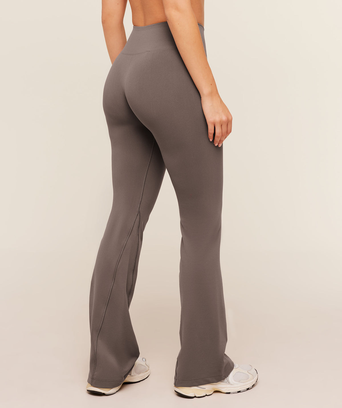 SOFT SCULPT FLARED LEGGINGS