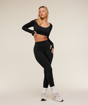 FLOW LONG SLEEVE CROP TOP WITH CUPS