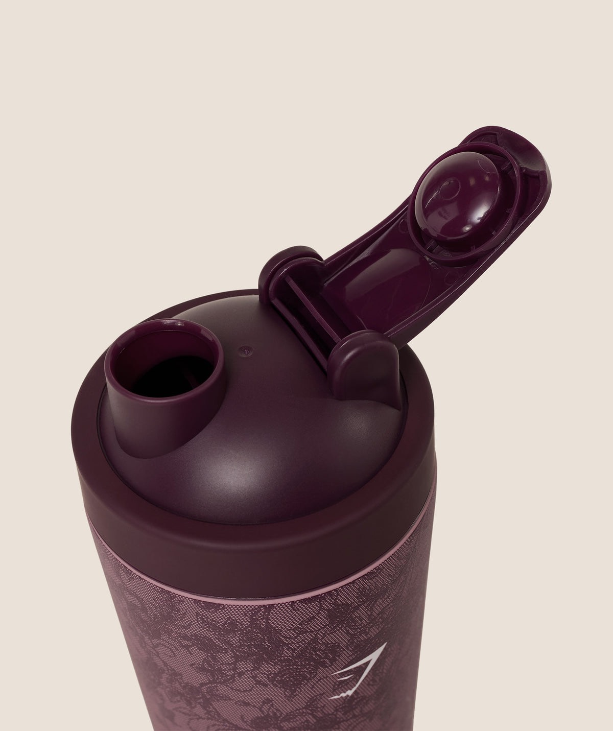LACE GRAPHIC METAL SHAKER