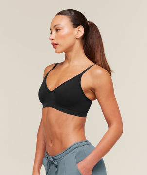 FEATHERFORM™ V-NECK BRALETTE